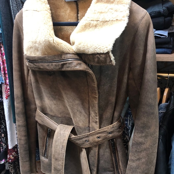 Andrew March Shearling Coat - Picture 4 of 4
